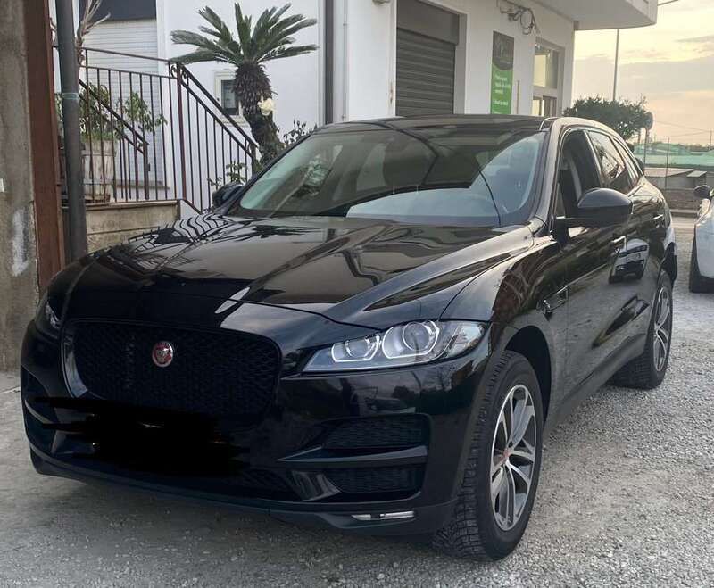 Usata 2018 Jaguar F-Pace Prestige SUV | 15.000 € (Buon prezzo) - Immagine 1/4