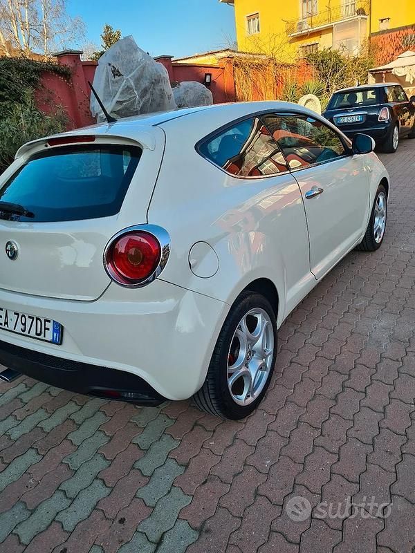 Usata Alfa Romeo MiTo 120 CV (88 kW) 2010 Bianco Utilitaria
