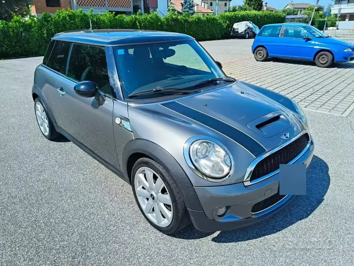 Usata Mini Cooper S 175 CV (128 kW) 2008 Grigio Utilitaria