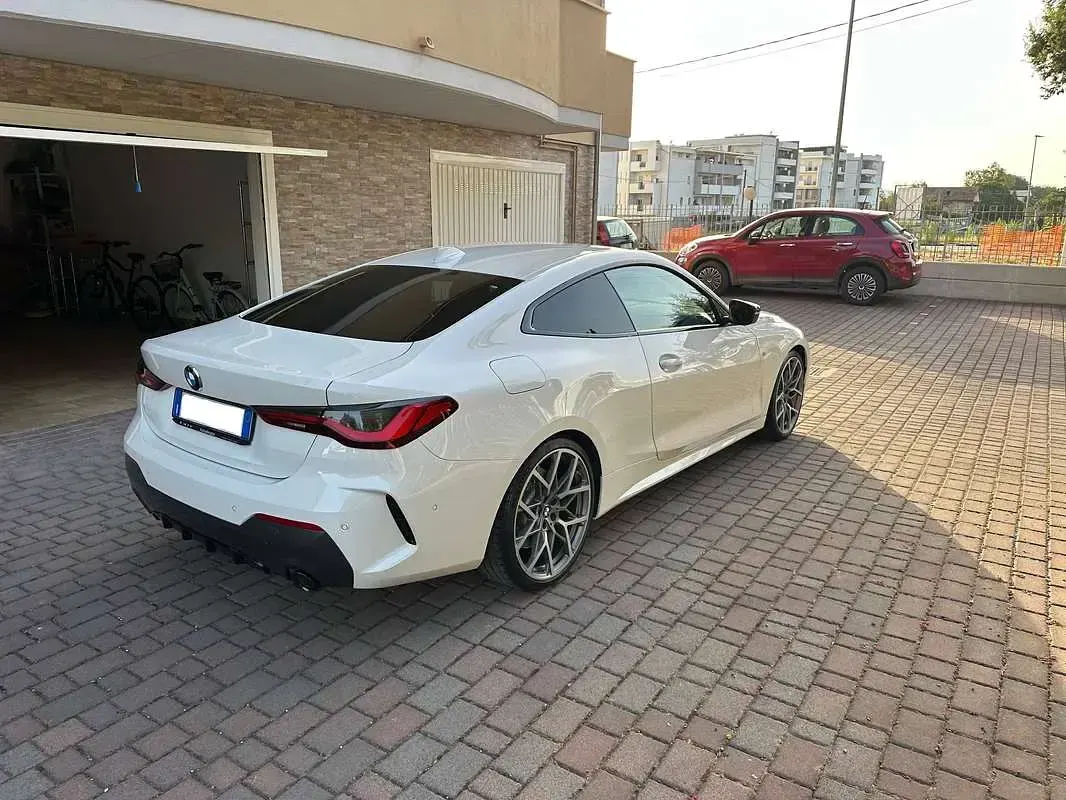 Usata BMW 420 Coupé M Sport 190 CV (139 kW) 2021 Bianco Coupé