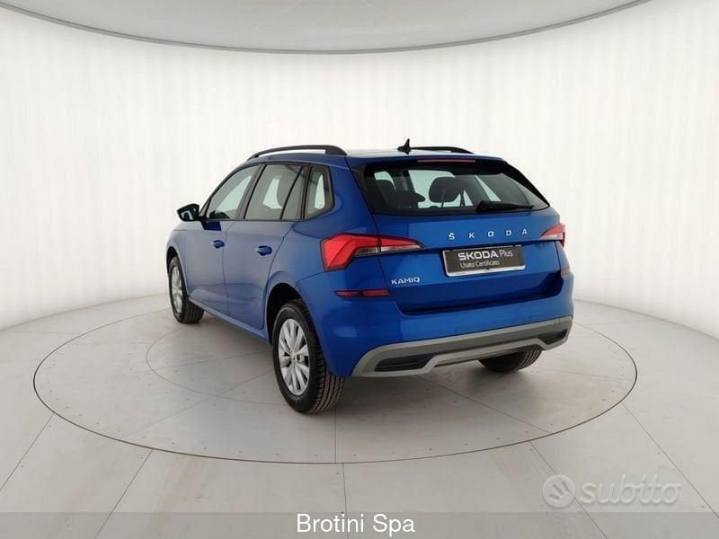 Usata Skoda Kamiq Ambition 95 CV (69 kW) 2022 Blu SUV