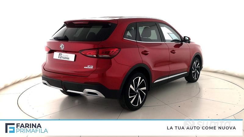 Nuova MG ZS Luxury 197 CV (144 kW) 2025 Rosso SUV