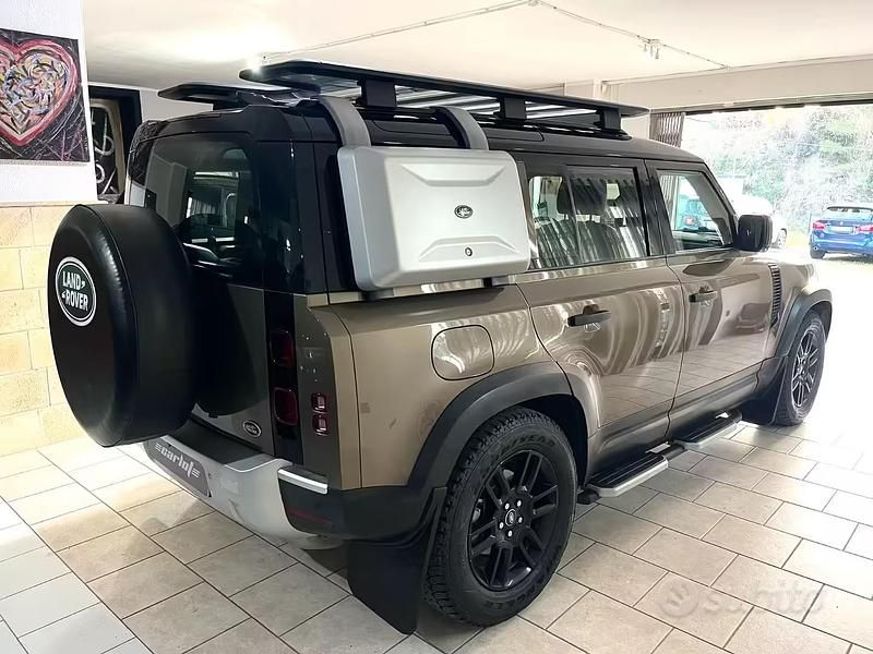 Usado Land Rover Defender S 68 CV (50 kW) 2020 Marrón SUV