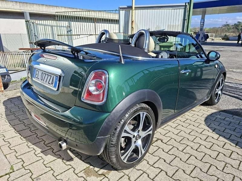 Usata Mini Cooper Cabriolet 122 CV (89 kW) 2012 Verde Cabrio