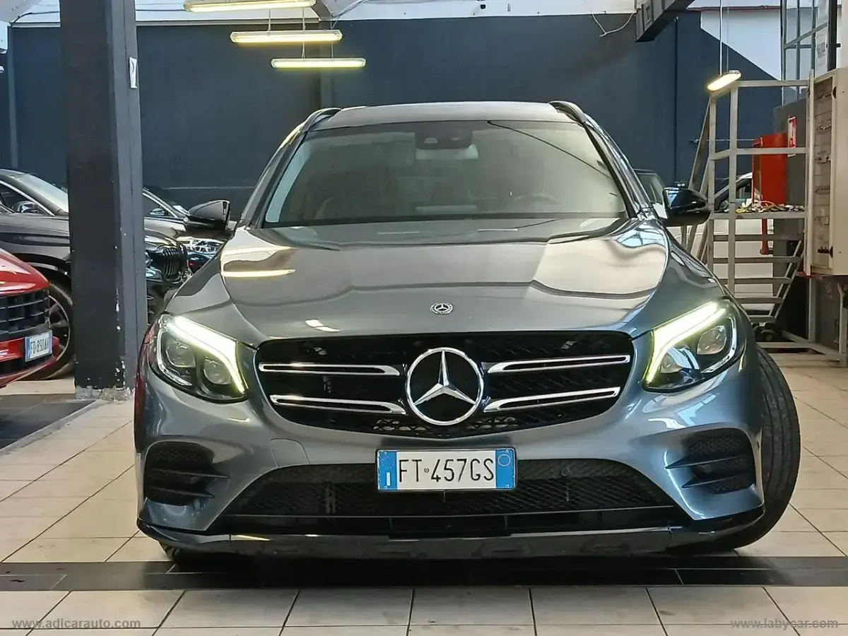 Usata Mercedes GLC250 Edition 204 CV (150 kW) 2019 Grigio SUV