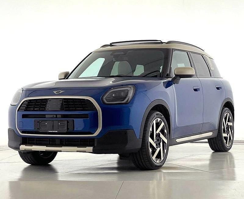 Usata 2024 Mini Countryman Favoured SUV | 42.700 € (Buon prezzo) - Immagine 1/4