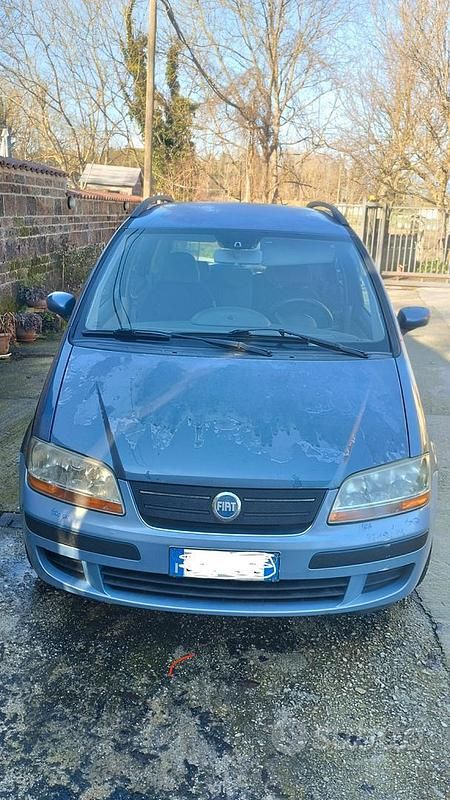 Usata Fiat Idea 2004 Grigio Monovolume