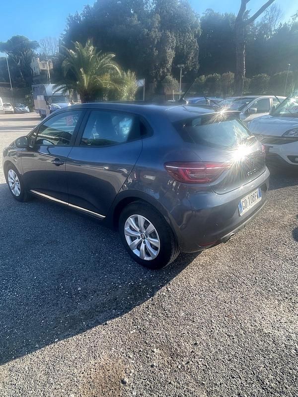 Usata Renault Clio V Zen 100 CV (73 kW) 2021 Blu Berlina