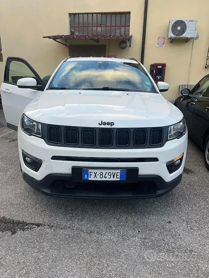 Usata Jeep Compass Night Eagle 120 CV (88 kW) 2019 Bianco SUV
