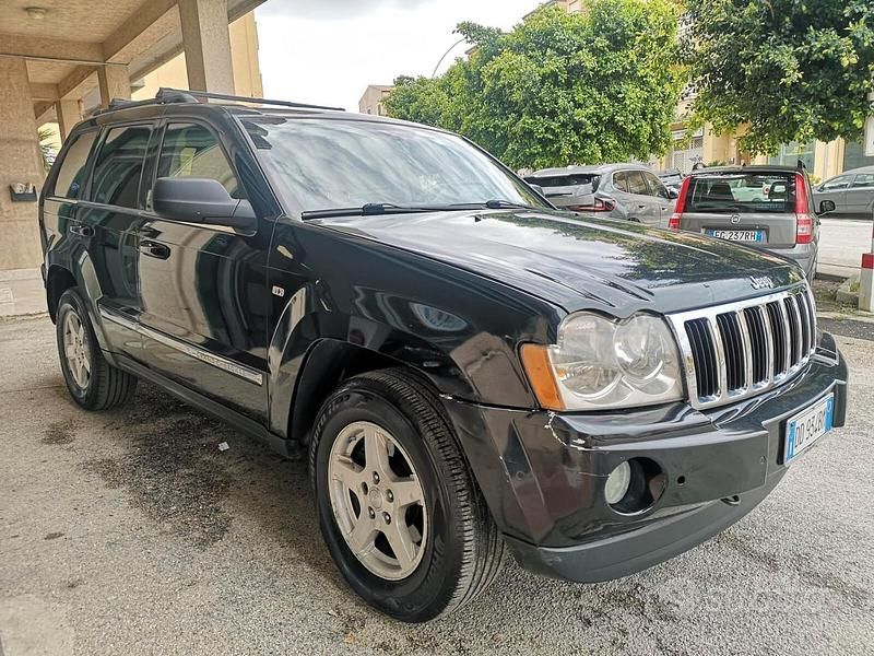 Usata Jeep Grand Cherokee Limited 218 CV (160 kW) 2006 Nero SUV