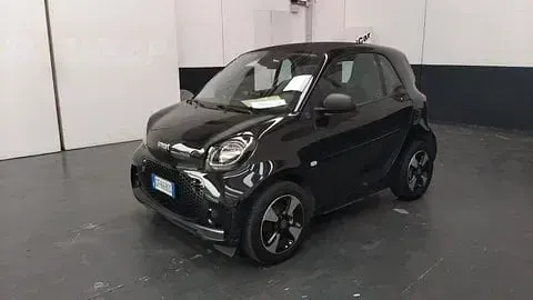 Usata Smart ForTwo Electric Drive Passion 60 kW (82 CV) 2021 Utilitaria