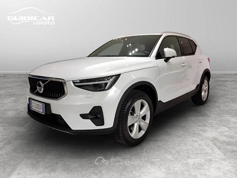 Usata Volvo XC40 Core 163 CV (119 kW) 2025 Bianco SUV