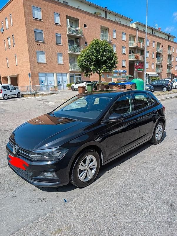Usata VW Polo 60 CV (44 kW) 2020 Nero Utilitaria
