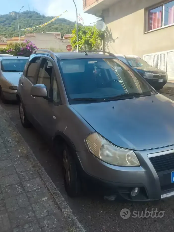 Usata Fiat Sedici 120 CV (88 kW) 2006 SUV
