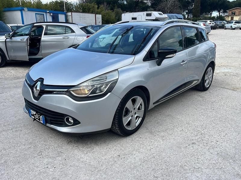 Usata Renault Clio GrandTour 90 CV (66 kW) 2014 Grigio Station wagon