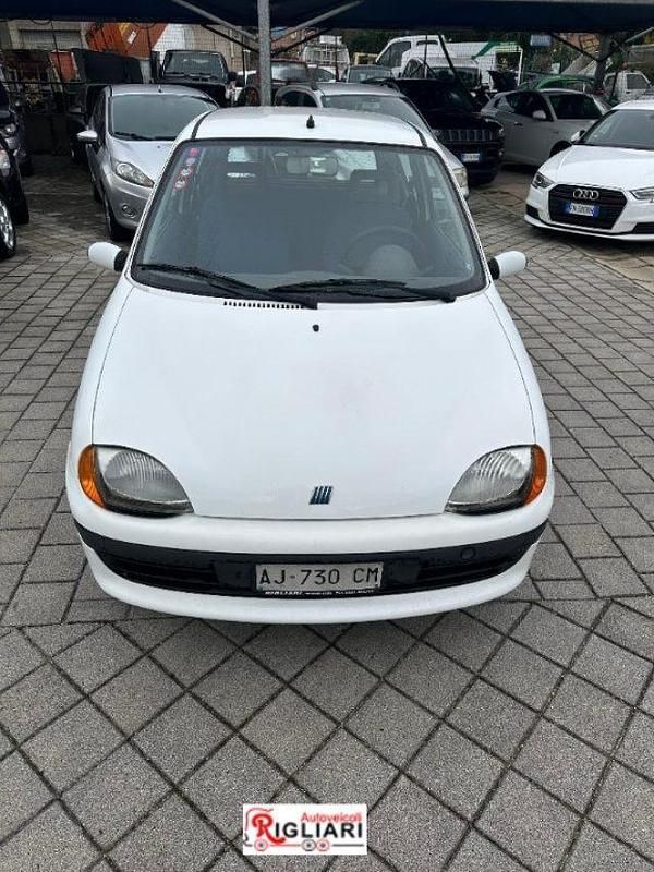 Usata Fiat 600 S 39 CV (28 kW) 1999 Bianco