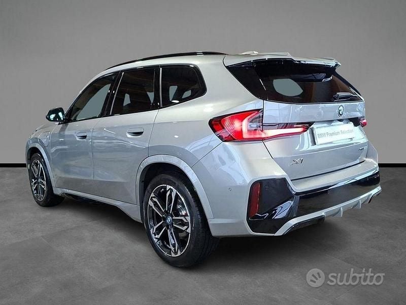 Usata BMW X1 M Sport 136 CV (100 kW) 2025 Grigio / metallizzato SUV