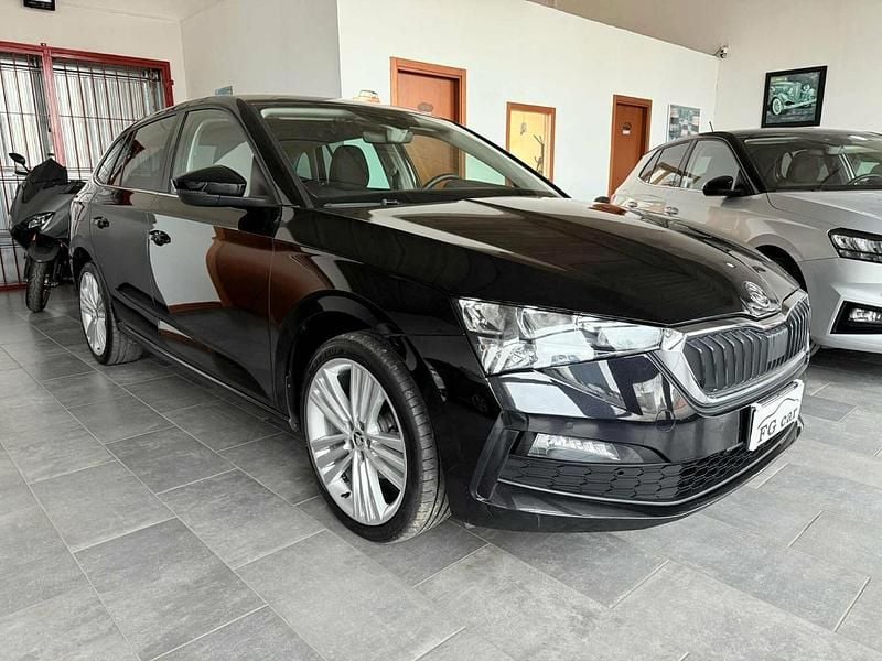 Usata Skoda Scala Ambition 115 CV (84 kW) 2019 Nero Utilitaria