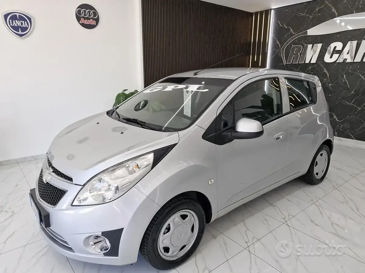 Usata Chevrolet Spark LS 68 CV (50 kW) 2012 Grigio Utilitaria