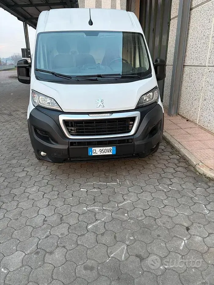 Usata Peugeot Boxer 120 CV (88 kW) 2021 Bianco Furgone