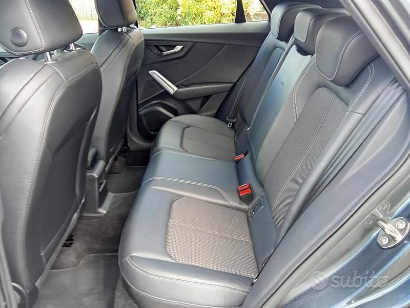 Usata Audi Q2 S-Line 150 CV (110 kW) 2018 Grigio SUV