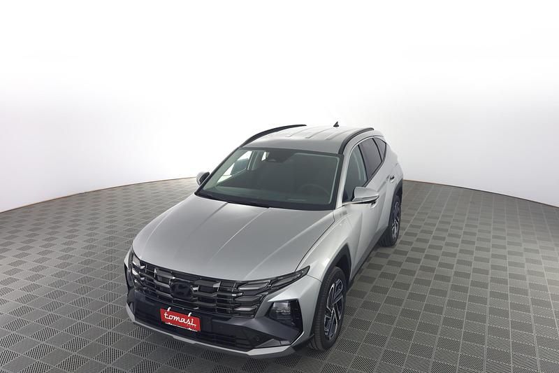 Nuova Hyundai Tucson 180 CV (132 kW) 2026 Shimmering silver SUV