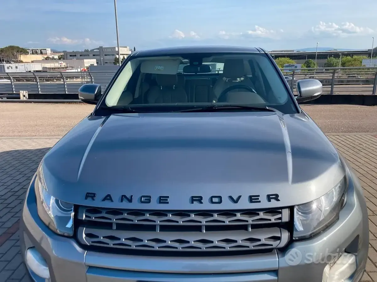 Usata Land Rover Range Rover evoque 190 CV (139 kW) 2012 Grigio SUV