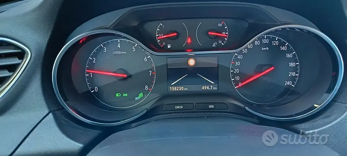 Usata Opel Grandland X 130 CV (95 kW) 2018 Nero SUV