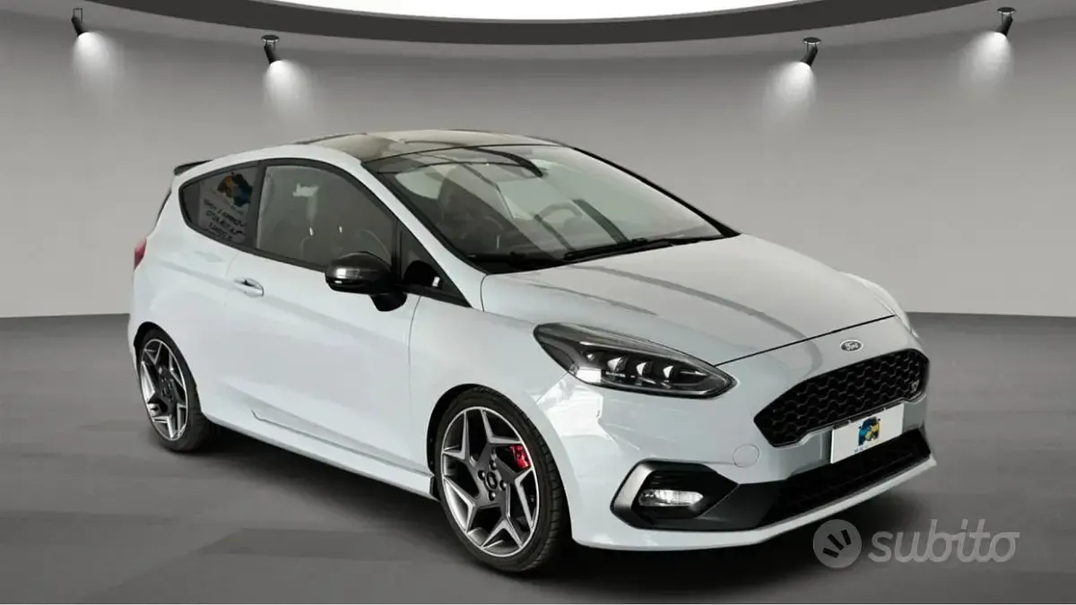 Usata Ford Fiesta Performance Edition 205 CV (150 kW) 2019 Grigio Utilitaria