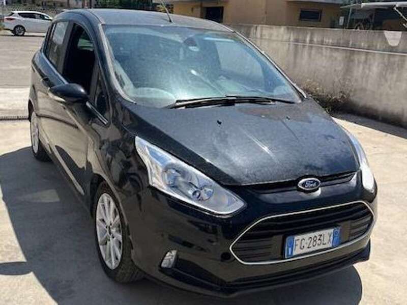 Usata Ford B-MAX Titanium 87 CV (63 kW) 2017 Other Monovolume