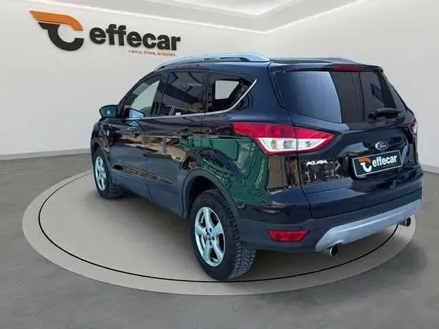 Usata Ford Kuga Titanium 140 CV (102 kW) 2013 Nero SUV