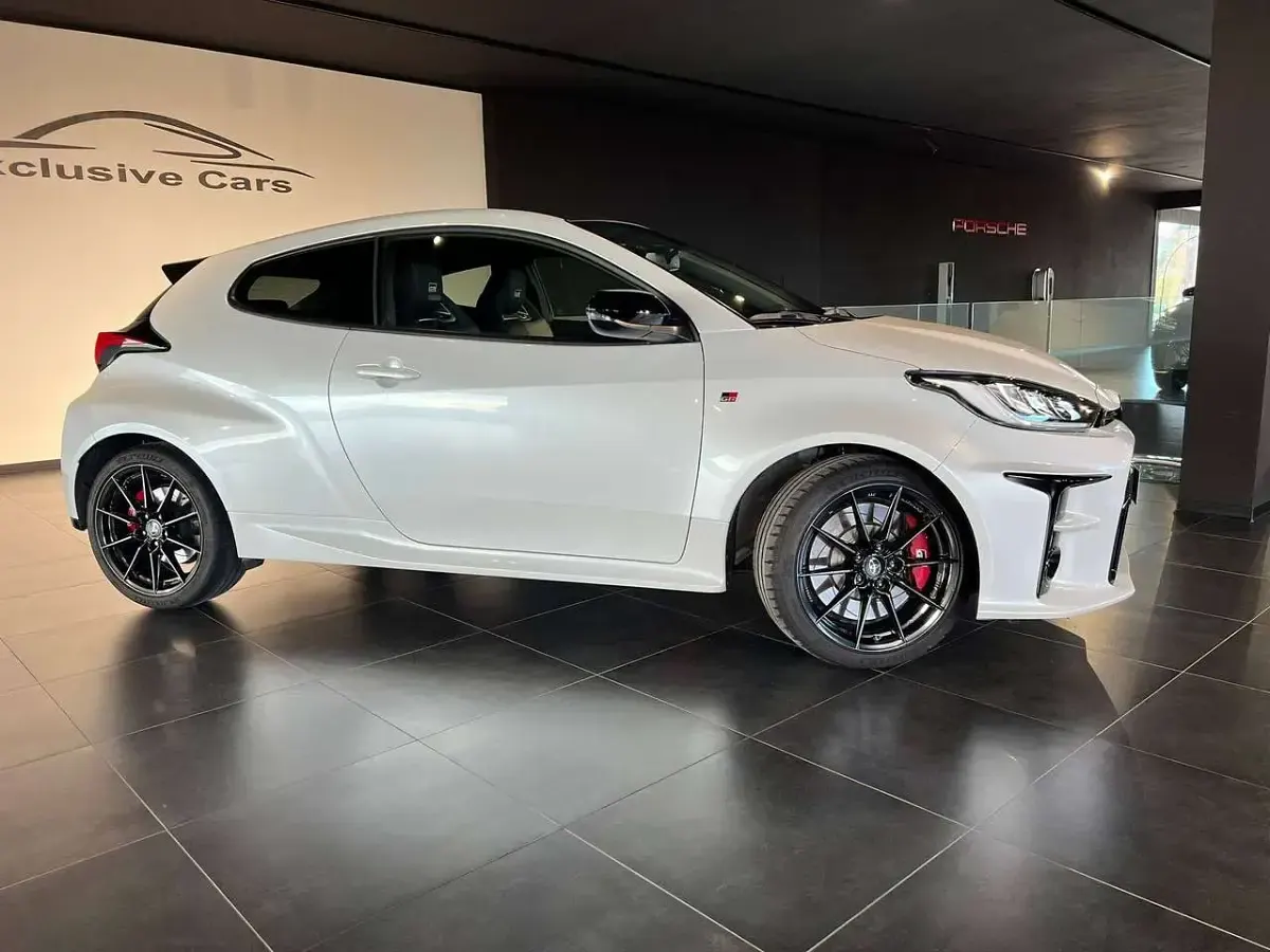 Occasion Toyota Yaris Edition 261 ch (191 kW) 2024 Blanc Citadine