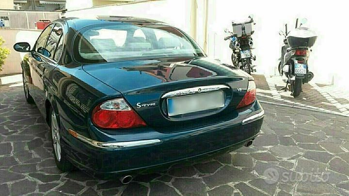 Usata 2002 Jaguar S-Type S Tre volumi | 12.000 € - Immagine 1/4