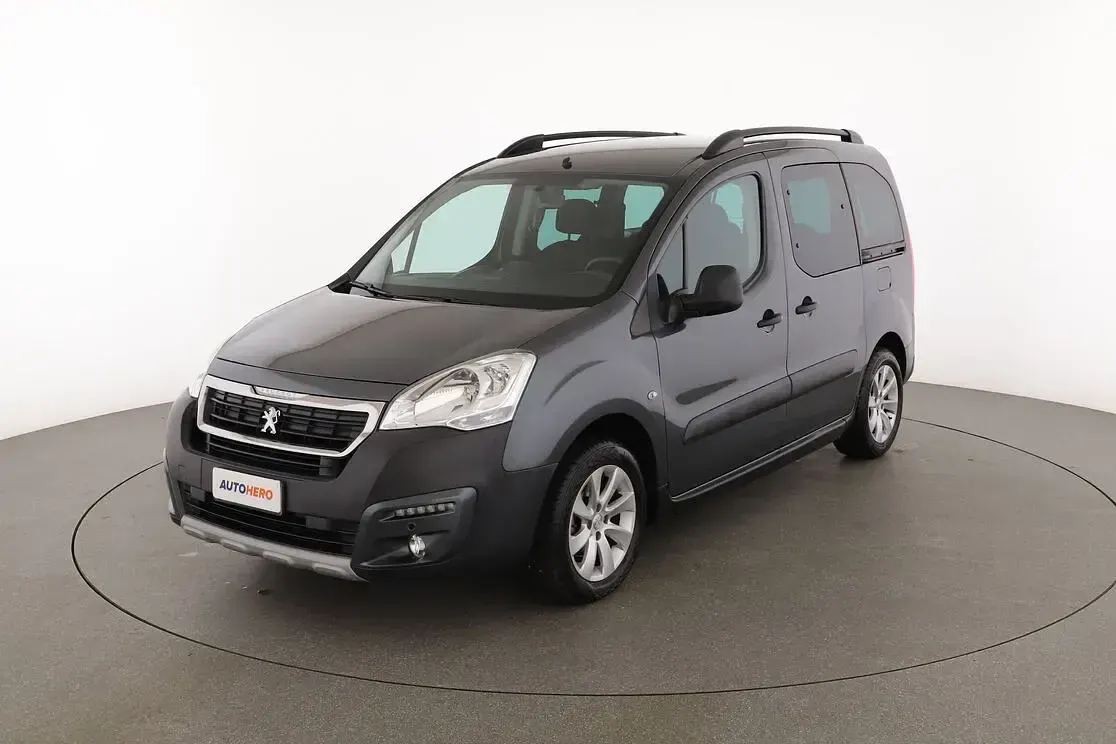 Usata Peugeot Partner Outdoor 100 CV (73 kW) 2017