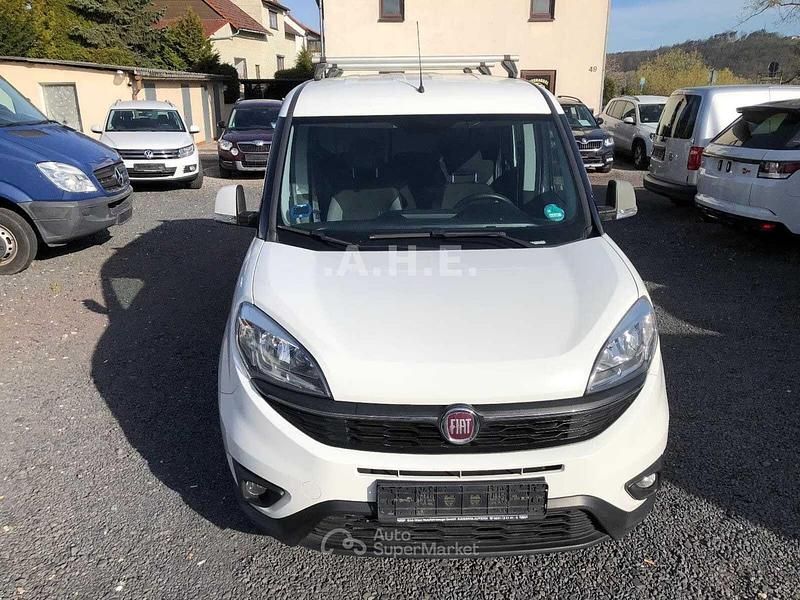 Usata Fiat Doblò 106 CV (77 kW) 2017 Bianco Monovolume