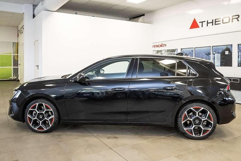 Usata Opel Astra GS Line 150 CV (110 kW) 2022 Karbon black Berlina