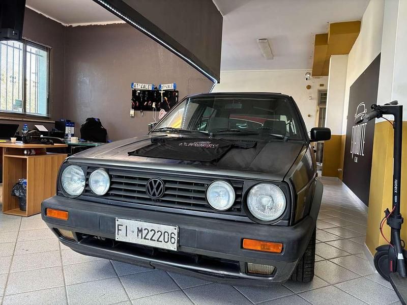 Usata VW Golf III 68 CV (50 kW) 1992 Grigio Utilitaria