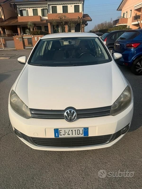 Usata VW Golf VI Highline 140 CV (102 kW) 2011 Bianco Utilitaria