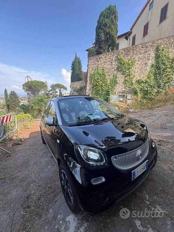 Usata 2014 Smart ForFour Due volumi | 9500 € (Buon prezzo) - Immagine 1/4