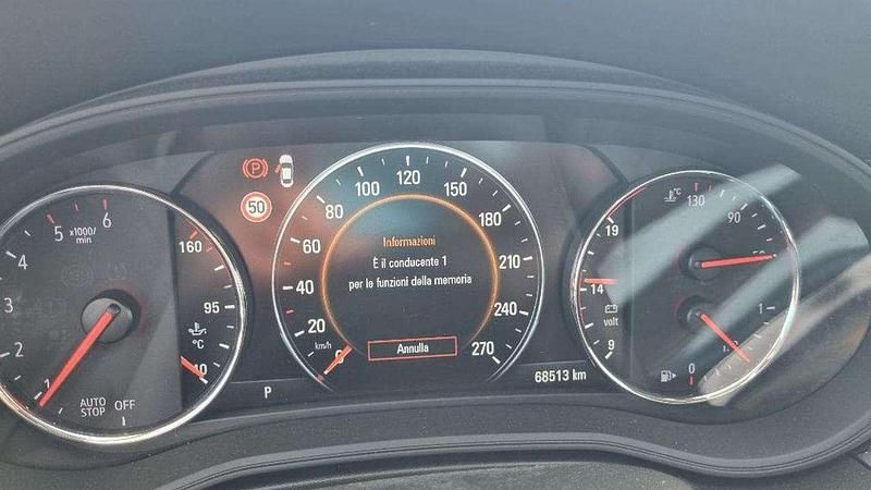 Usata Opel Insignia Exklusiv 210 CV (154 kW) 2018 Blu Station wagon