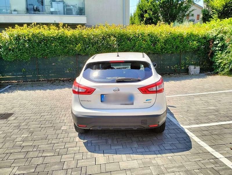 Bianco Usata 2016 Nissan Qashqai Acenta SUV | 12.000 € (Buon prezzo) - Immagine 1/4