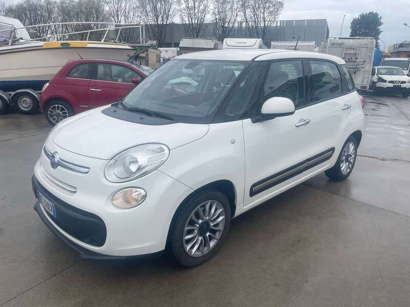 Usata Fiat 500L Pop 84 CV (61 kW) 2015 Bianco Monovolume
