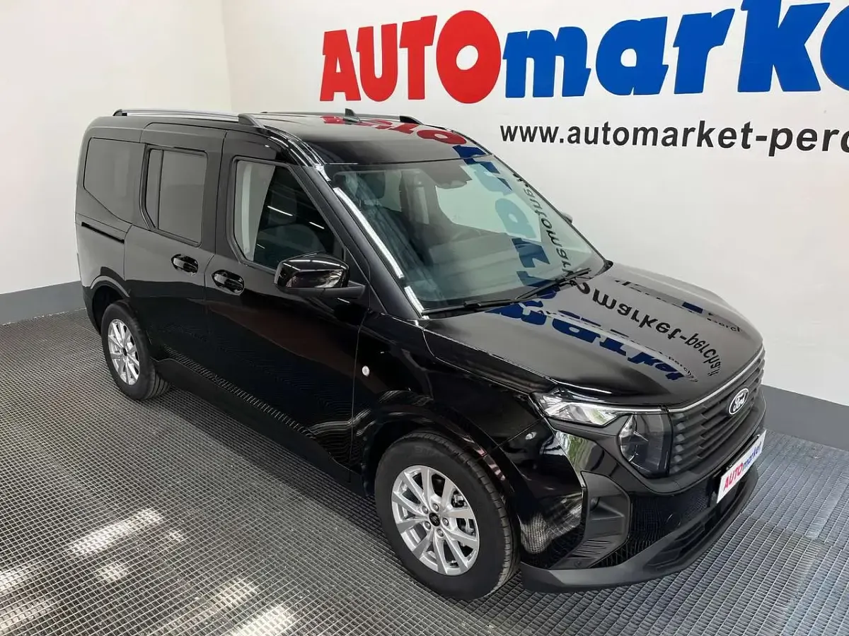 Usata Ford Tourneo Courier Titanium 125 CV (91 kW) 2025 Nero Monovolume