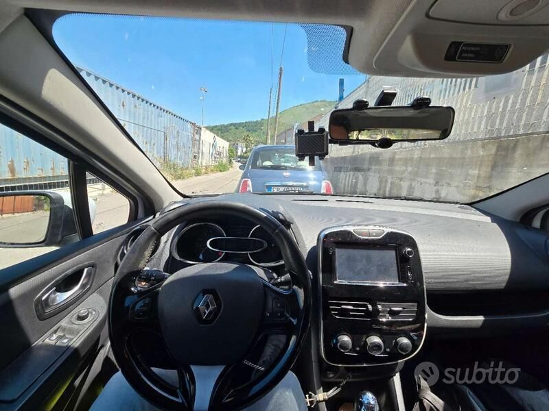 Usata Renault Clio IV Zen 75 CV (55 kW) 2016 Bianco Utilitaria