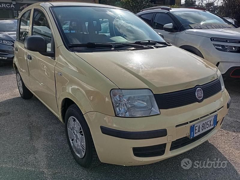 Usata Fiat Panda Active 54 CV (39 kW) 2010 Giallo Utilitaria