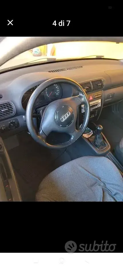 Usata Audi A3 110 CV (80 kW) 2000 Grigio Utilitaria