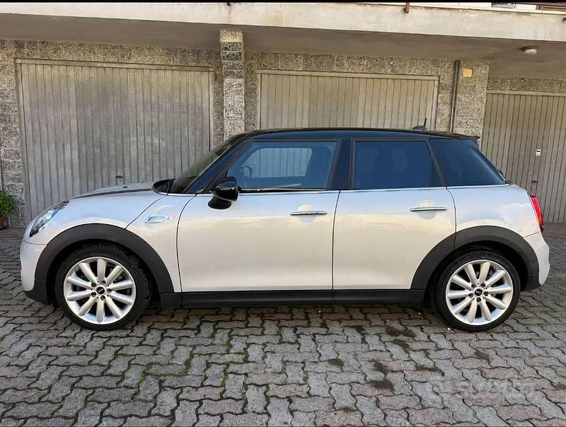 Usata Mini Cooper SD 170 CV (125 kW) 2019 Utilitaria