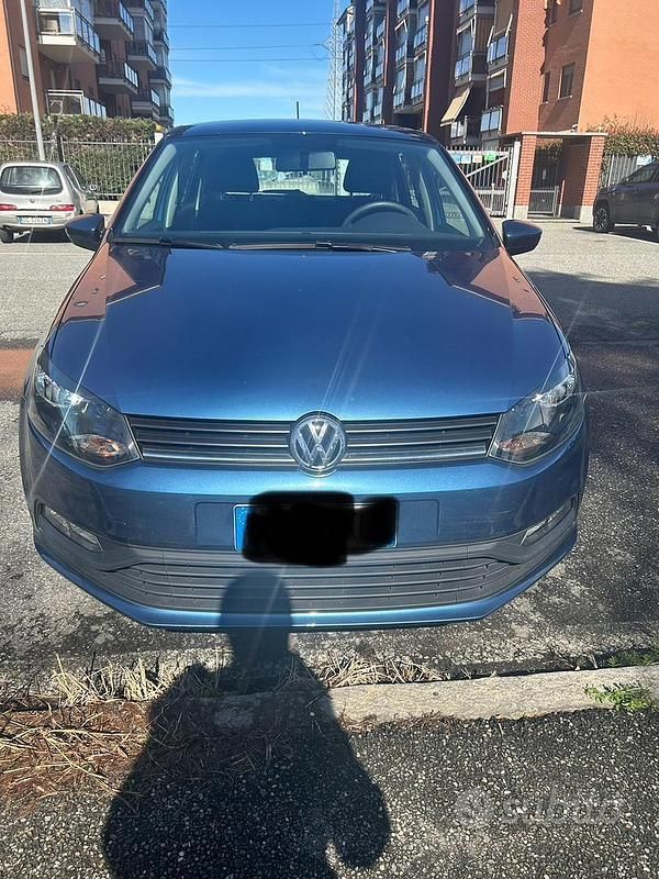 Blu Usata 2017 VW Polo Trendline Tre volumi | 13.000 € (Buon prezzo) - Immagine 1/4