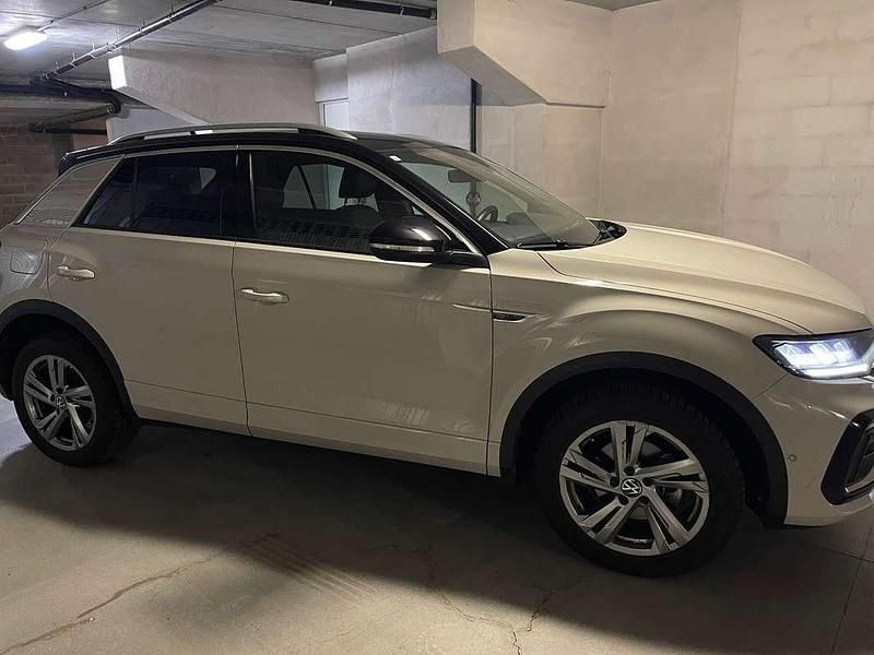 Usata VW T-Roc R-line 150 CV (110 kW) 2024 Bianco SUV