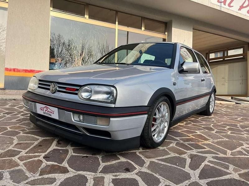 Begagnad VW Golf III Edition 150 HK (110 kW) 1996 Sedan